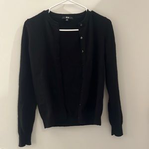 Uniqlo 100% cashmere Cardigan